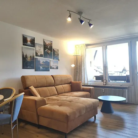 2-raum Bergheimat - Hallenbad & Sauna Apartmán *